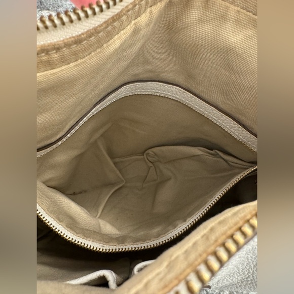 Tory Burch Amalie Adjustable Strap White Pebbled Leather Hobo Purse Crossbody - Picture 14 of 14